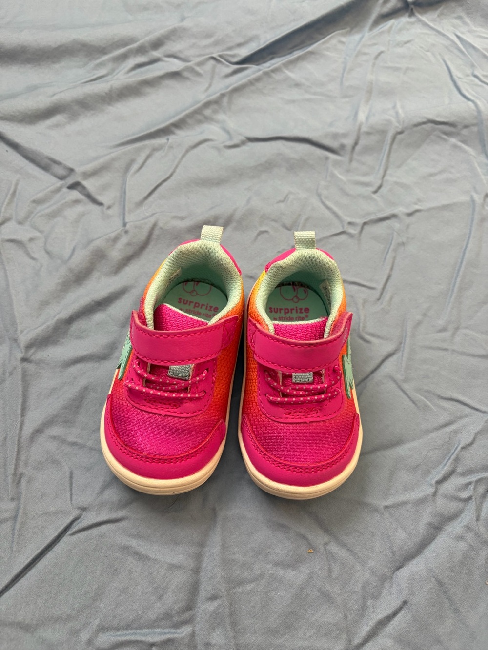 Stride Rite Dwayne Sneakers